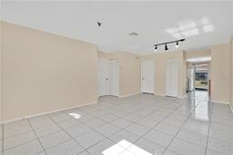 Picture of 31 Las Palmas Way, Kissimmee, FL 34743