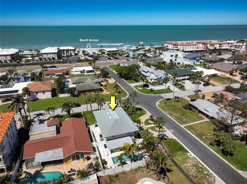 Picture of 2605 Hibiscus Drive W, Belleair Beach FL 33786