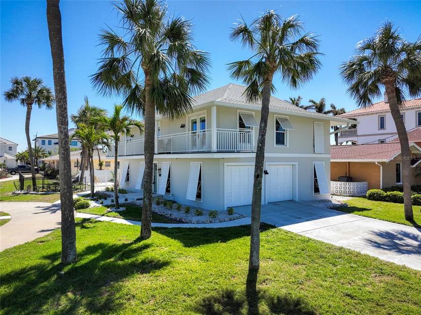 Picture of 2605 Hibiscus Drive W, Belleair Beach FL 33786