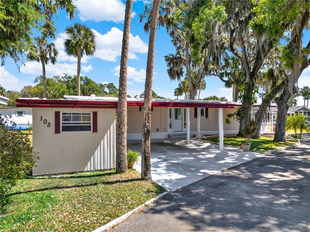 Picture of 105 Canal View, Eustis, FL 32726