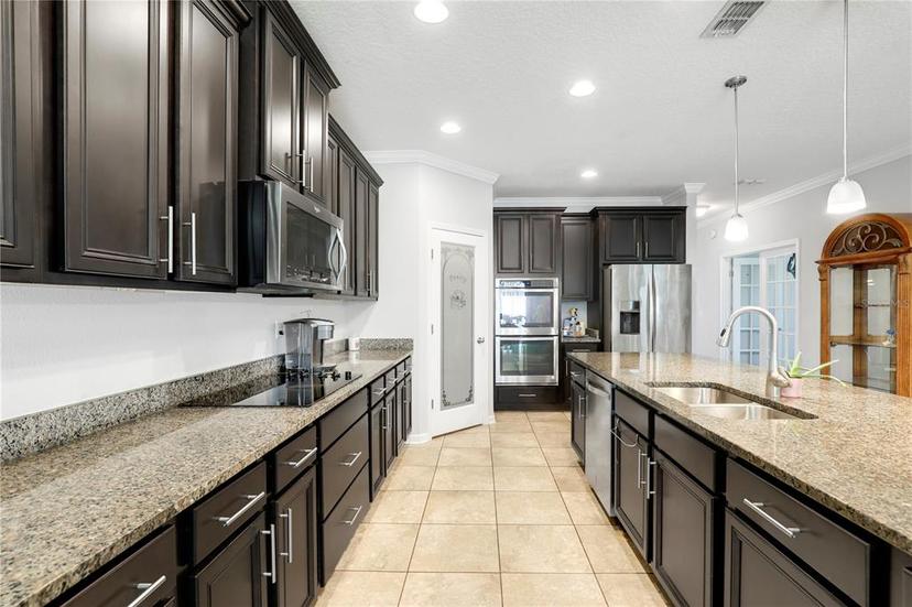 Picture of 4690 Plantation Oaks Boulevard, Orange Park FL 32065