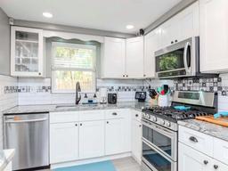 Picture of 5433 Palmetto Road, New Port Richey, FL 34652