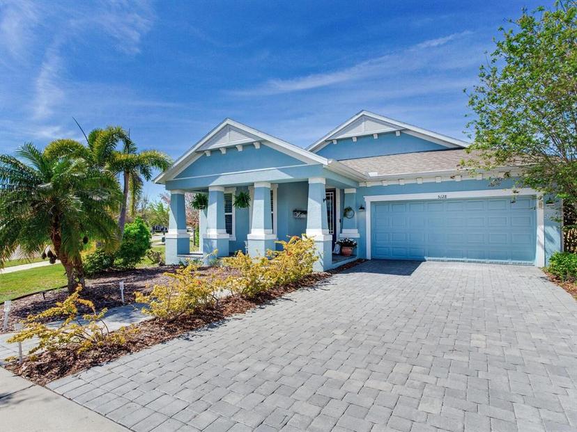Picture of 5128 Admiral Pointe Drive, Apollo Beach FL 33572