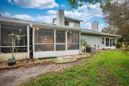 Picture of 955 Grayling Court Unit B, Port Orange, FL 32127