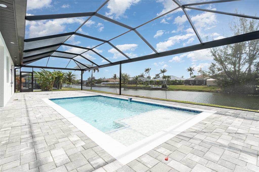 Picture of 126 SE 20Th Street, Cape Coral, FL 33990