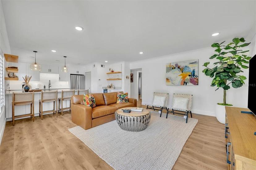 Picture of 1000 S Orlando Avenue Unit 4, Maitland FL 32751