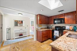 Picture of 3289 Fairhaven Lane Unit 112, Sarasota, FL 34239
