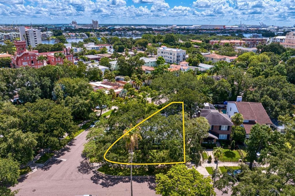 Picture of 43 Aegean Avenue, Tampa, FL 33606
