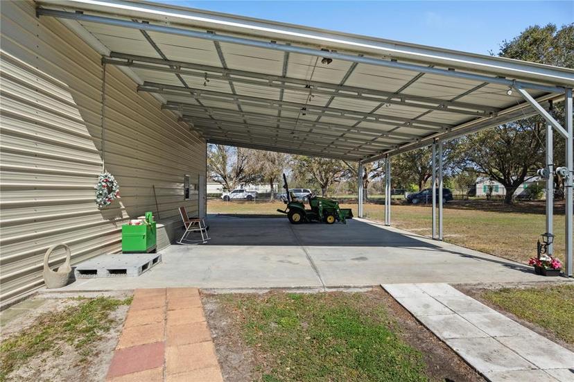 Picture of 5516 Blackwater Drive, Lakeland FL 33810