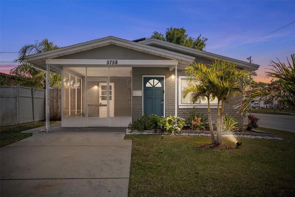 Picture of 5758 20Th Avenue N, St Petersburg, FL 33710