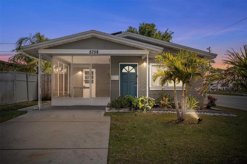 Picture of 5758 20Th Avenue N, St Petersburg FL 33710