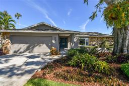 Picture of 143 58Th Avenue S, St Petersburg, FL 33705