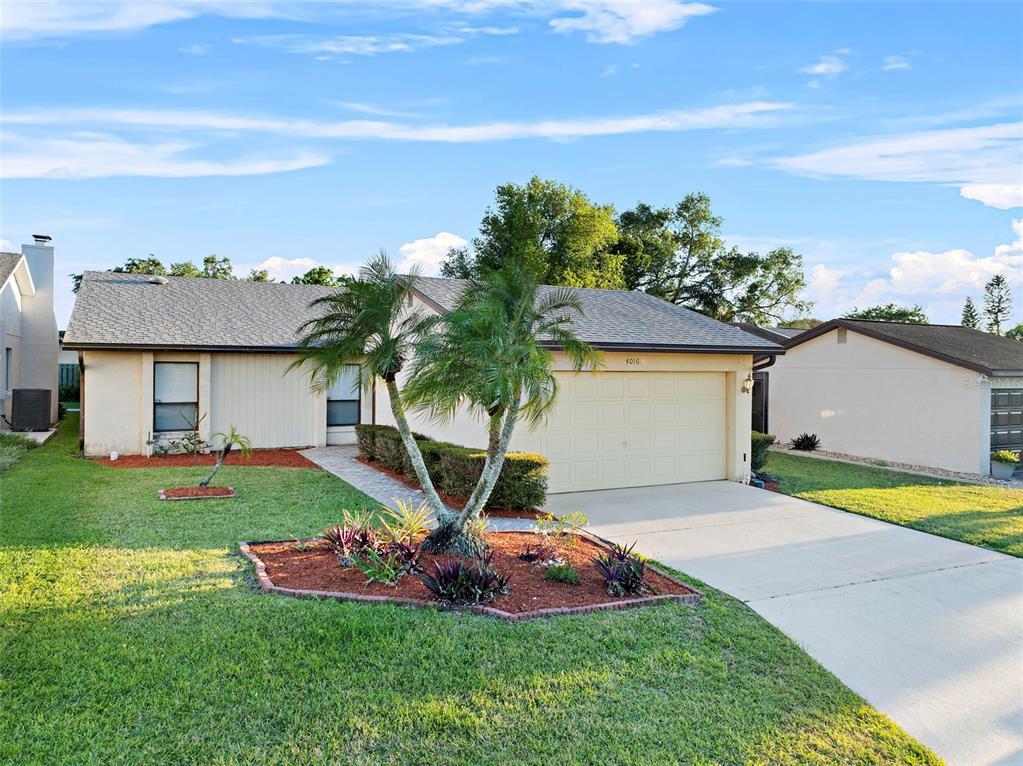 Picture of 4016 Cypress Landing S, Winter Haven, FL 33884