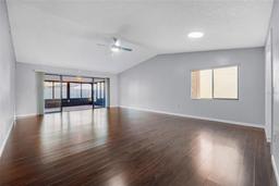Picture of 4016 Cypress Landing S, Winter Haven, FL 33884