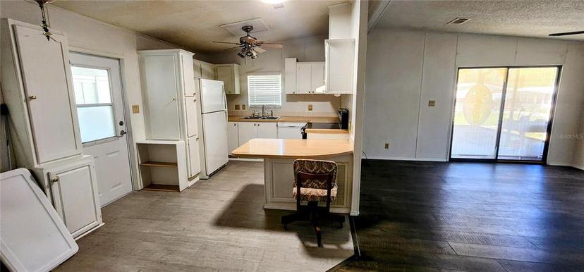 Picture of 404 S Timber Trail, Wildwood FL 34785