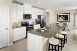Picture of 5056 Bear Lake Loop, Deland, FL 32724