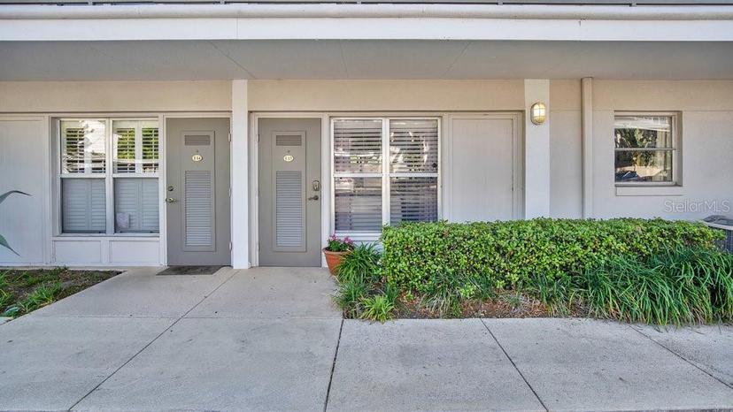Picture of 1100 Delaney Avenue Unit E13, Orlando FL 32806