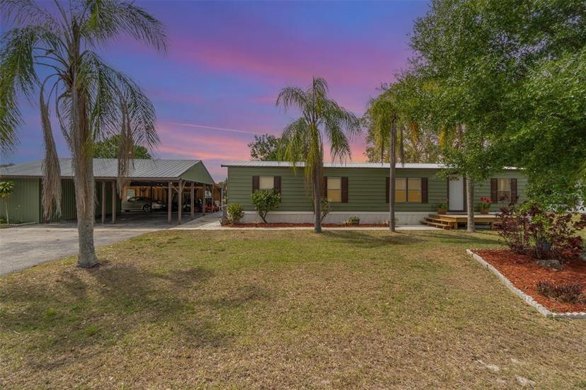 Picture of 1300 Riverview Drive, Moore Haven FL 33471