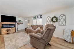 Picture of 1300 Riverview Drive, Moore Haven, FL 33471
