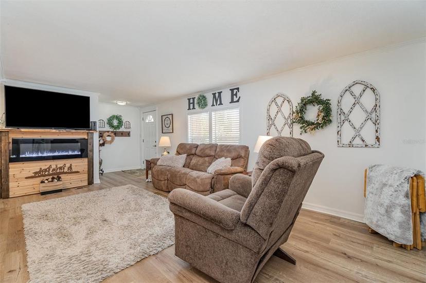 Picture of 1300 Riverview Drive, Moore Haven FL 33471