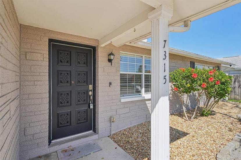 Picture of 7315 Lincoln Park Lane, Port Richey FL 34668