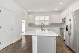 Picture of 6633 Calamondin Drive, Winter Garden, FL 34787