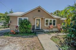 Picture of 8719 N Ola Avenue, Tampa, FL 33604