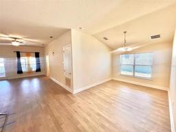 Picture of 7732 Sloewood Drive, Leesburg, FL 34748