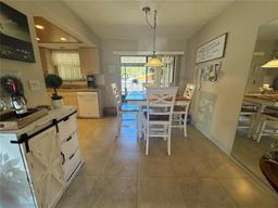 Picture of 452 N Jefferson Avenue Unit 117, Sarasota, FL 34237