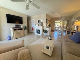 Picture of 452 N Jefferson Avenue Unit 117, Sarasota, FL 34237