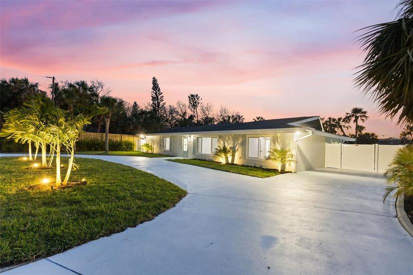Picture of 4646 Gleason Avenue, Sarasota FL 34242