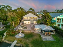 Picture of 2718 Sunset Drive, New Smyrna Beach, FL 32168