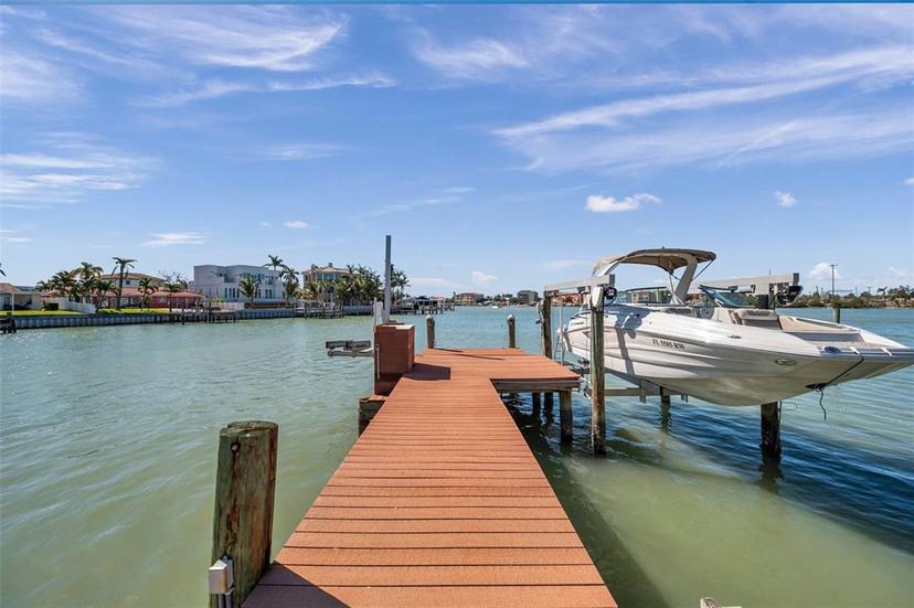 Picture of 8032 13Th Avenue S, St Petersburg FL 33707