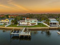 Picture of 200 Driftwood Drive W, Palm Harbor, FL 34683