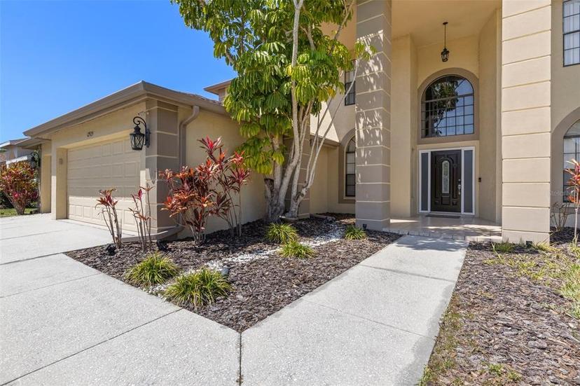 Picture of 12929 Prestwick Drive, Riverview FL 33579