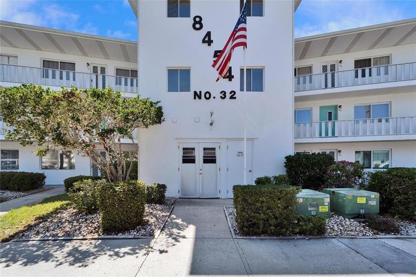 Picture of 8454 111Th Street Unit 201, Seminole FL 33772