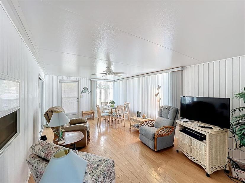 Picture of 194 Big Pine Avenue S, Frostproof FL 33843
