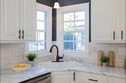Picture of 1028 W Marjorie Street, Lakeland, FL 33815
