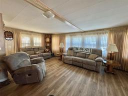 Picture of 111 Azalea Trail, Leesburg, FL 34748