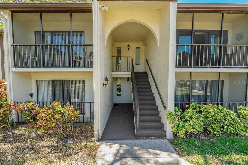 Picture of 1737 Pine Ridge Way W Unit B-1, Palm Harbor FL 34684