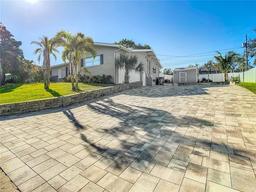 Picture of 1247 Holiday Drive, Tarpon Springs, FL 34689