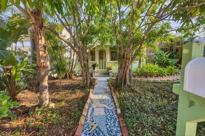 Picture of 1679 Arlington Street, Sarasota FL 34239