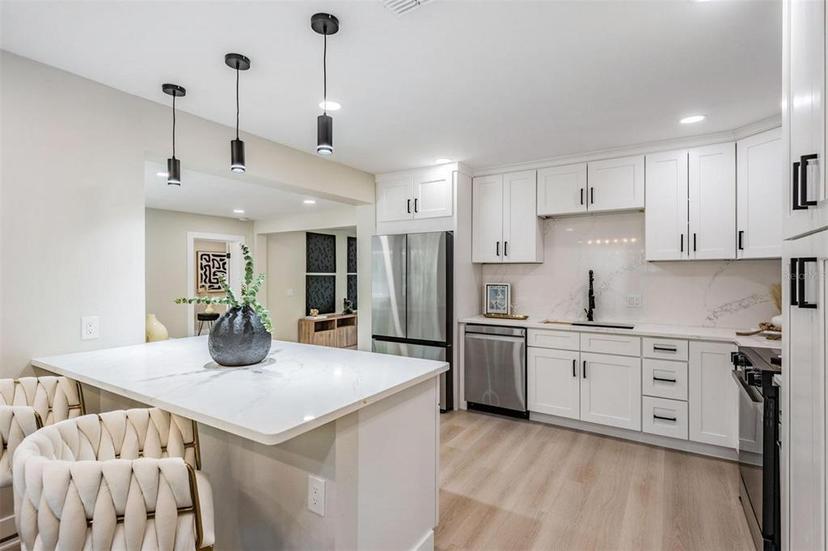 Picture of 1104 S Lois Avenue, Tampa FL 33629