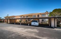 Picture of 9980 Eagles Point Circle Unit 1, Port Richey, FL 34668