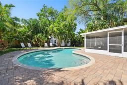 Picture of 3818 W San Miguel Street, Tampa, FL 33629