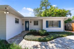 Picture of 3818 W San Miguel Street, Tampa, FL 33629