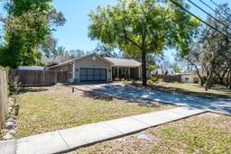 Picture of 275 S Highland Avenue, Tarpon Springs, FL 34689