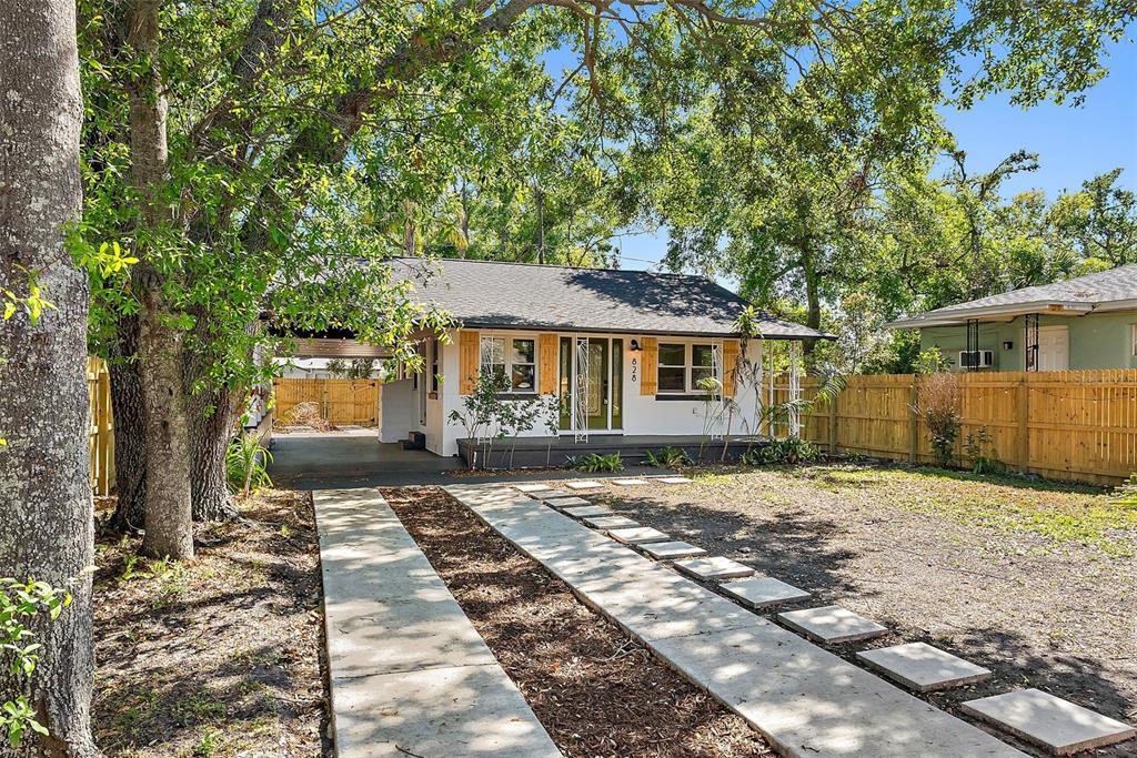 Picture of 828 20Th Avenue S, St Petersburg, FL 33705