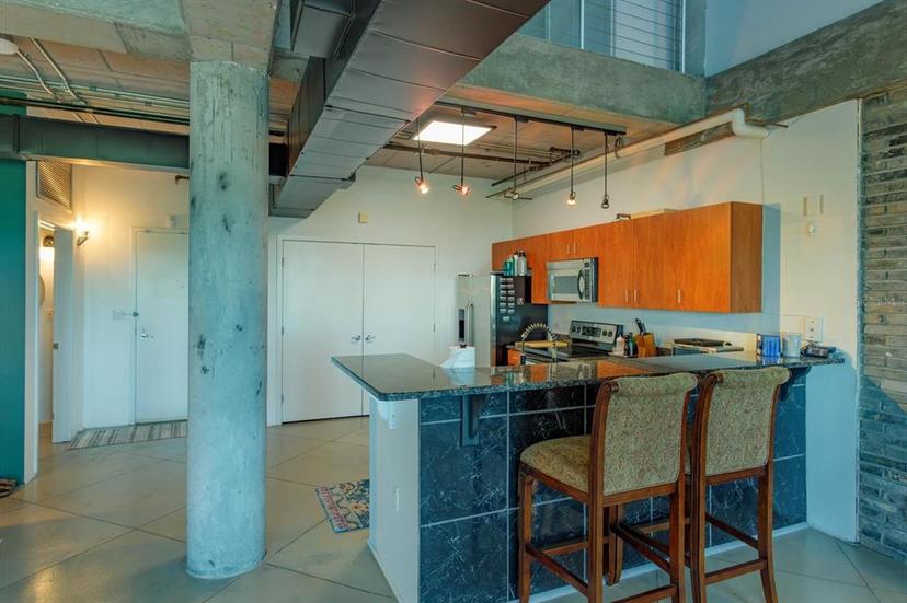 Picture of 10 N Summerlin Avenue Unit 55, Orlando FL 32801
