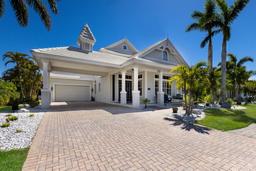 Picture of 541 Fore Drive, Bradenton, FL 34208